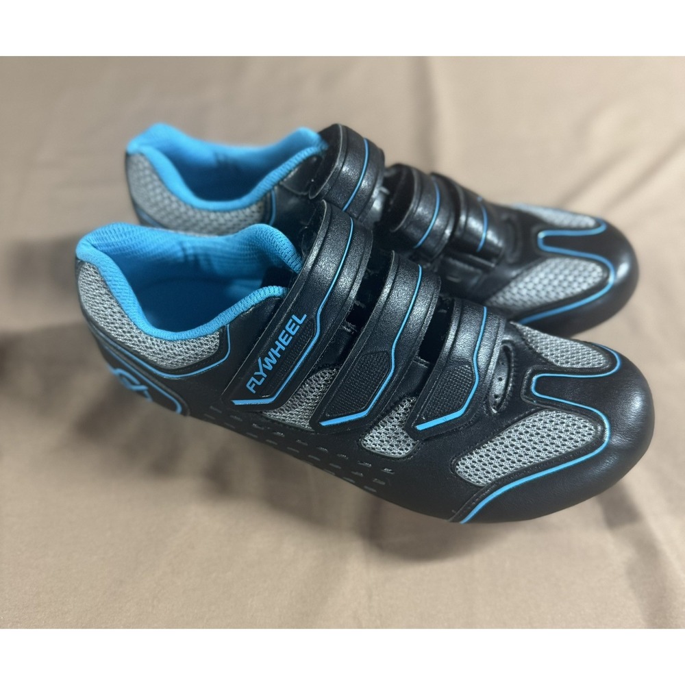 Flywheel cycling shoes Size 36 black, and blue Ortho light new without box